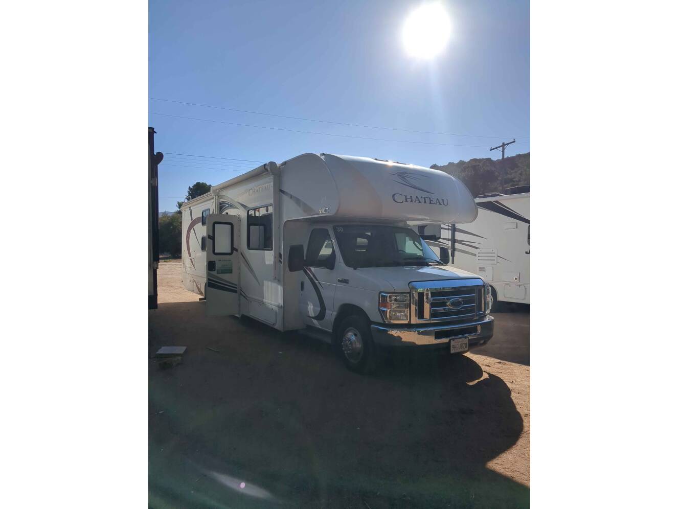 A photo of this 2018 Thor Motor Coach CHATEAU 30D