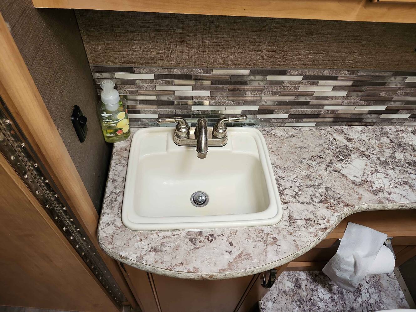 A photo of this 2018 Thor Motor Coach CHATEAU 30D