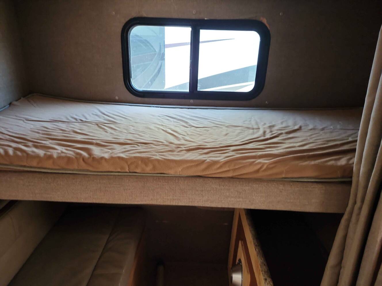 A photo of this 2018 Thor Motor Coach CHATEAU 30D