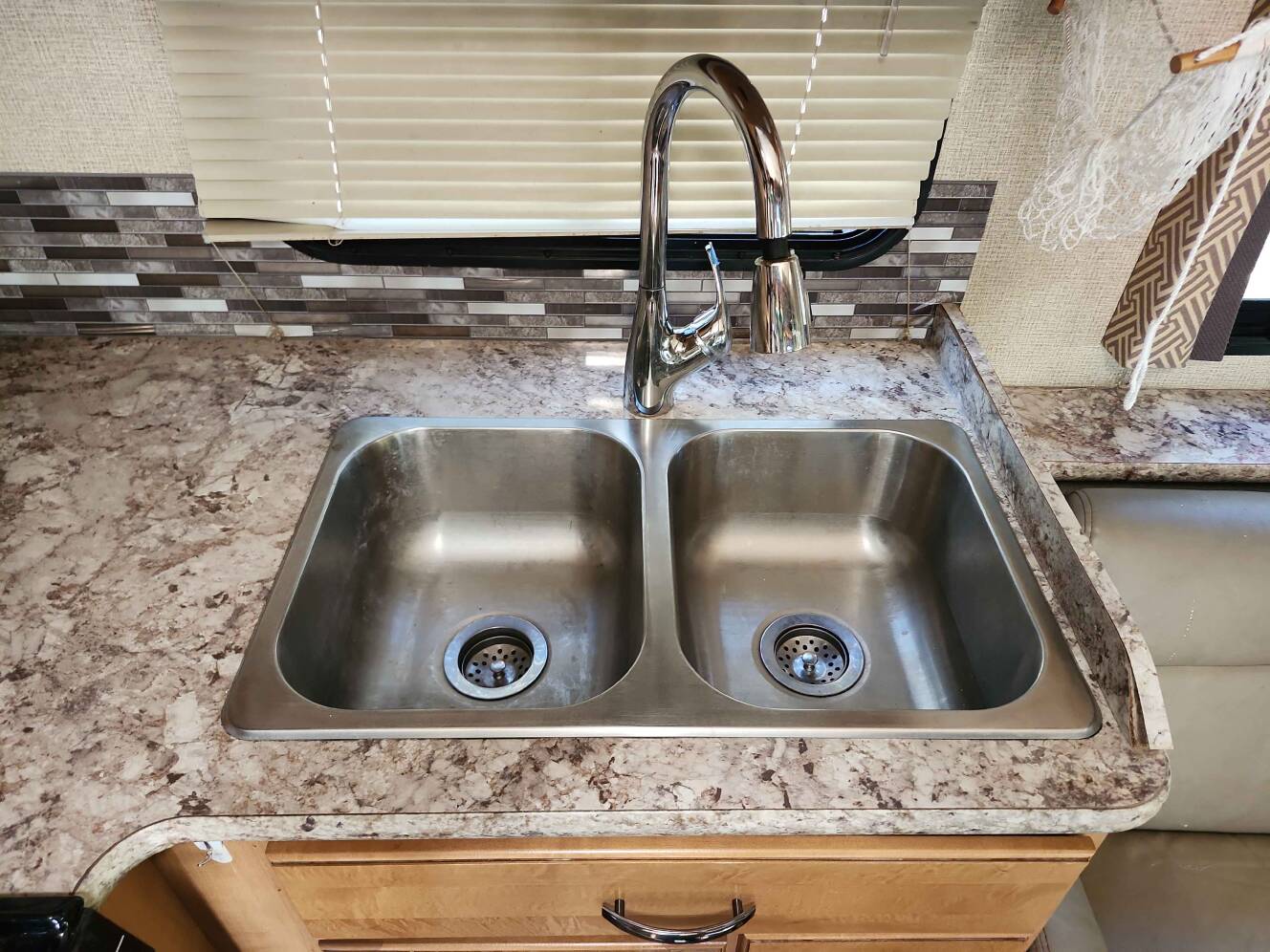 A photo of this 2018 Thor Motor Coach CHATEAU 30D