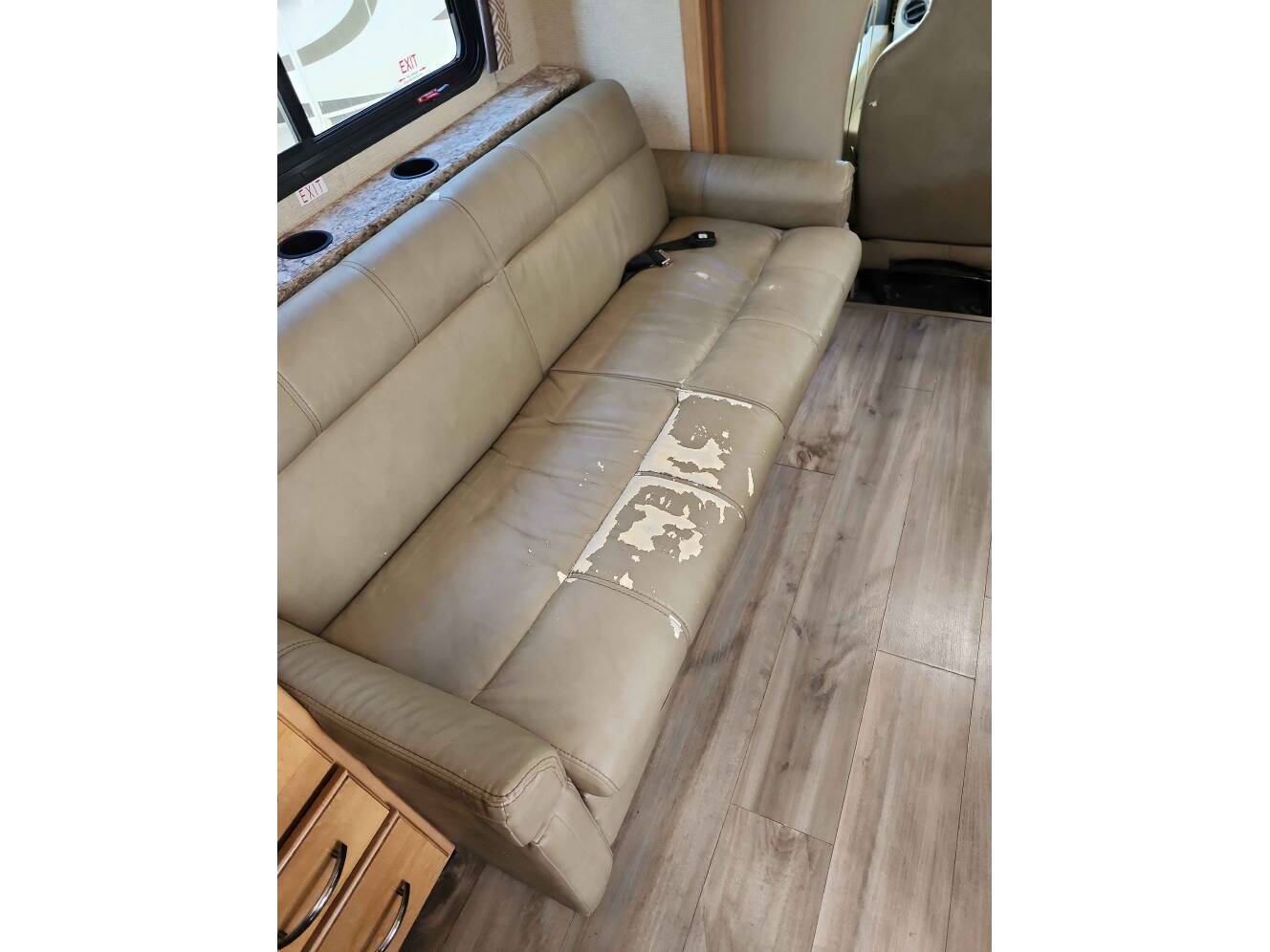 A photo of this 2018 Thor Motor Coach CHATEAU 30D