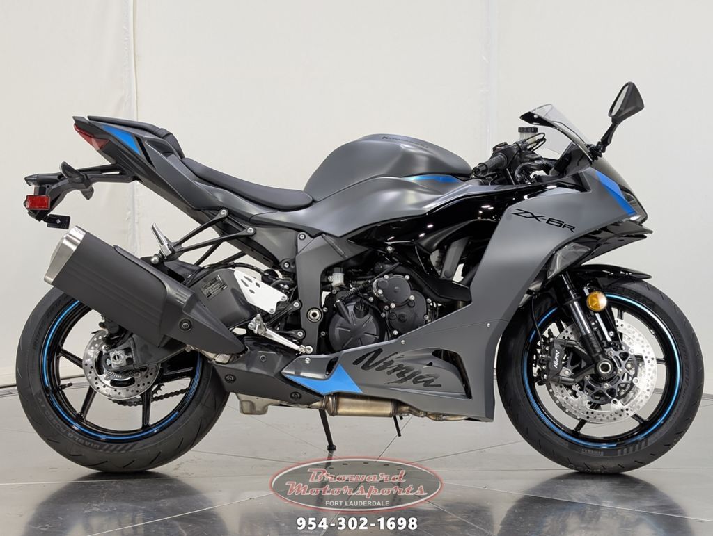 2025夏セール New 2025 Kawasaki Ninja ZX-6R, New York Mills NY | Specs