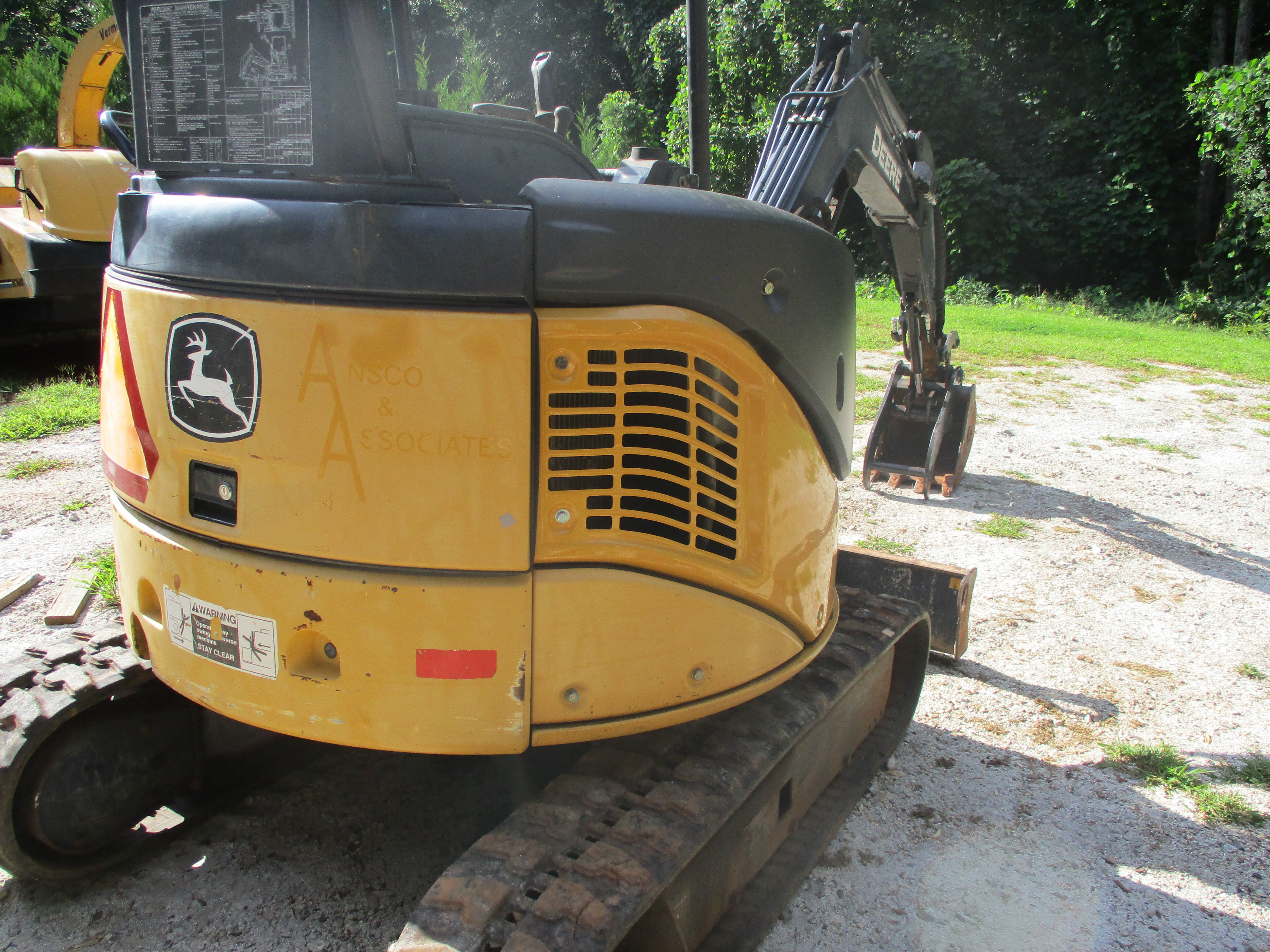 2014 JOHN DEERE 27D in Walhalla, SC