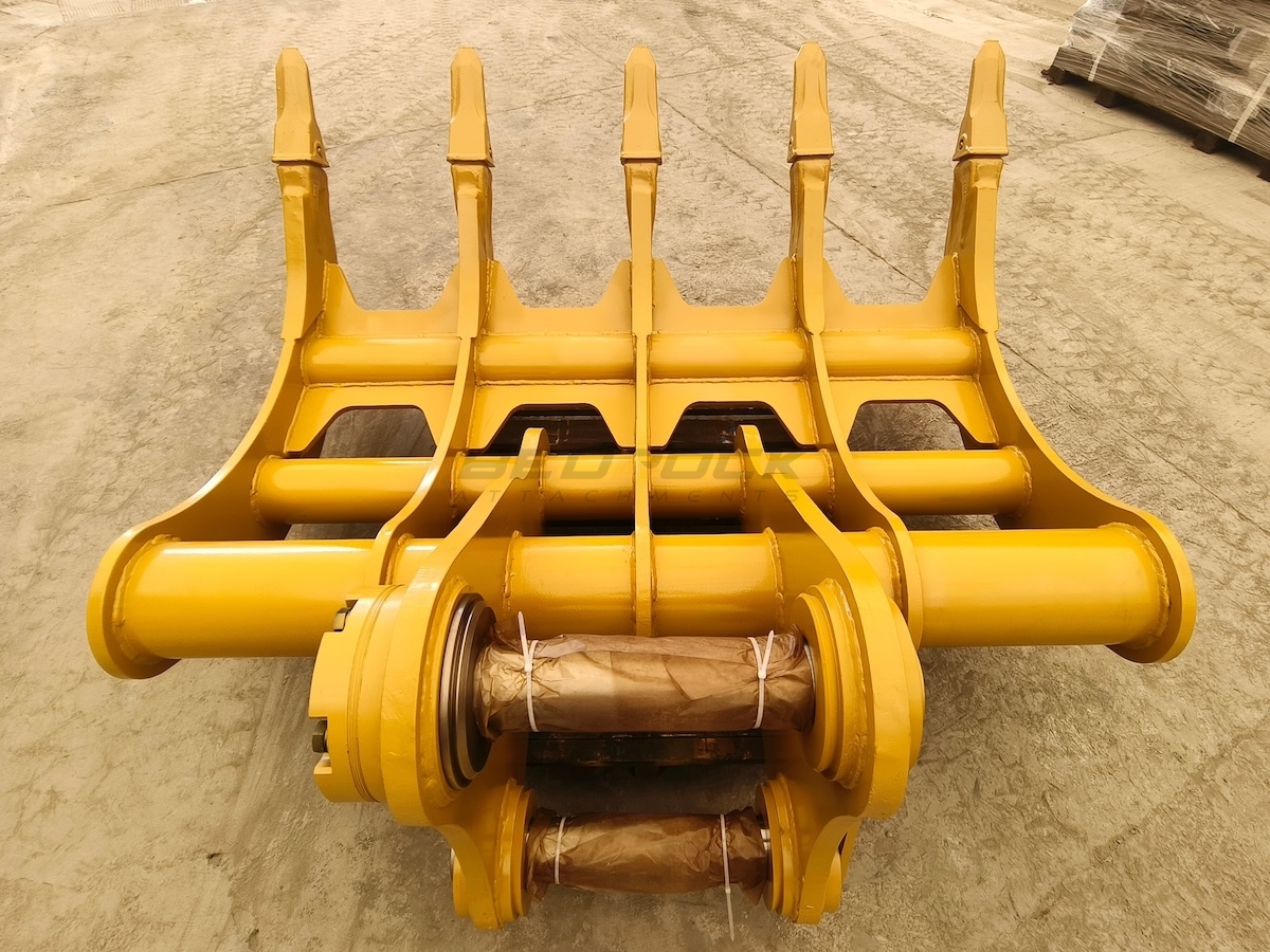 CATERPILLAR EXCAVATOR RAKE GP-GP 72” fits CAT 336 in Irvine, CA