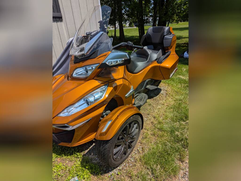Used 2014 Can-Am Spyder Rt S For Sale in Newtown, PA