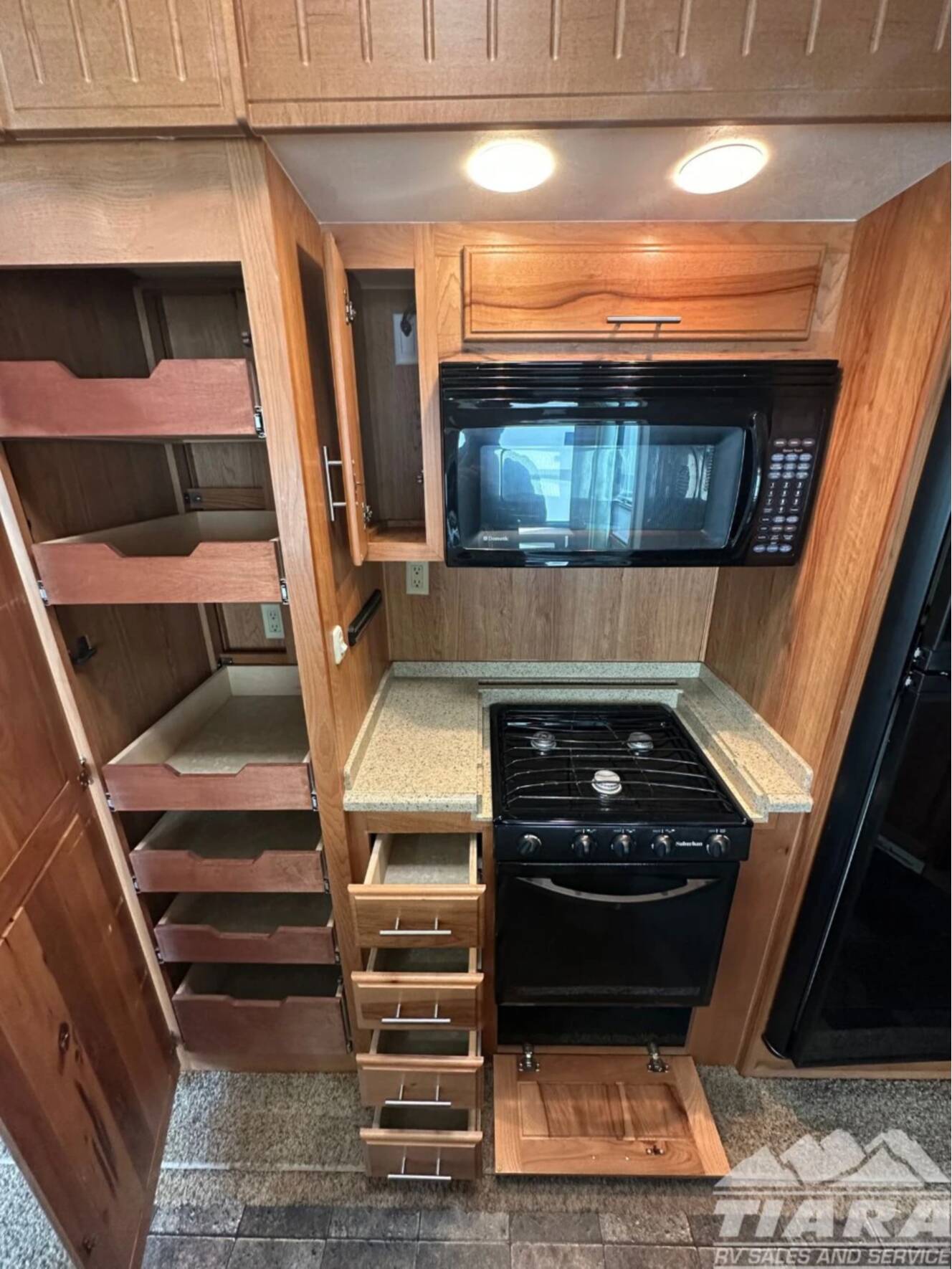 A photo of this 2014 Peterson Excel 34IKE