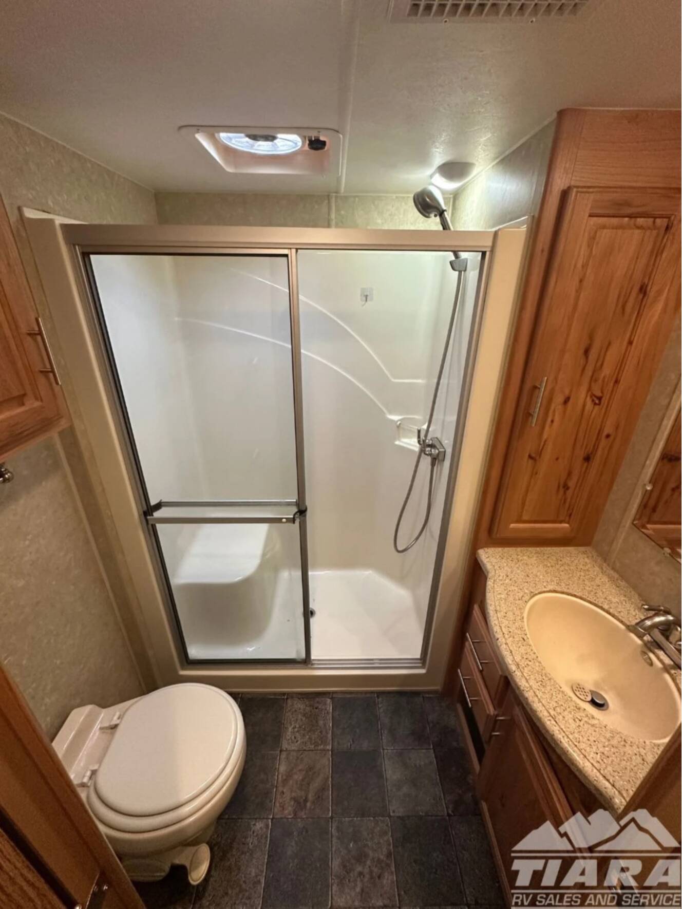 A photo of this 2014 Peterson Excel 34IKE