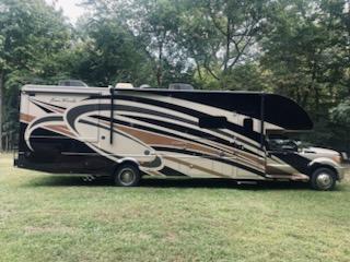 2015 Thor Motor Coach FOUR WINDS SUPER C 35SK in darlington IN
