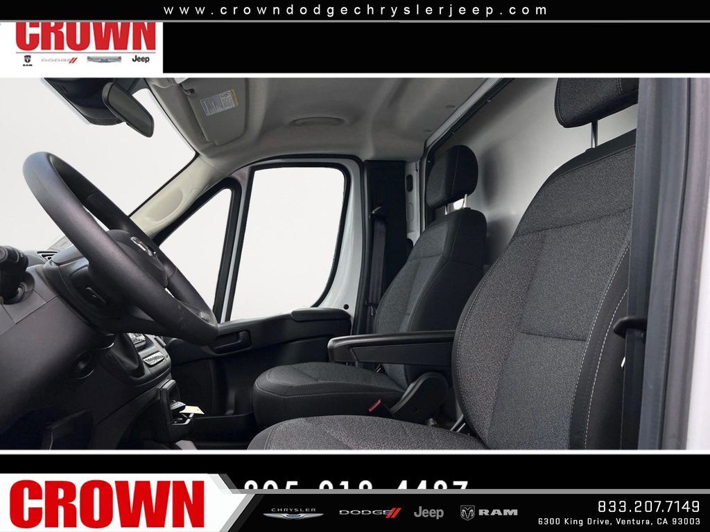 2023 Ram ProMaster 3500 Cutaway photo 6