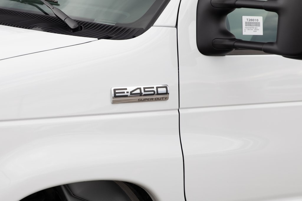 2026 Ford E-450 photo 6