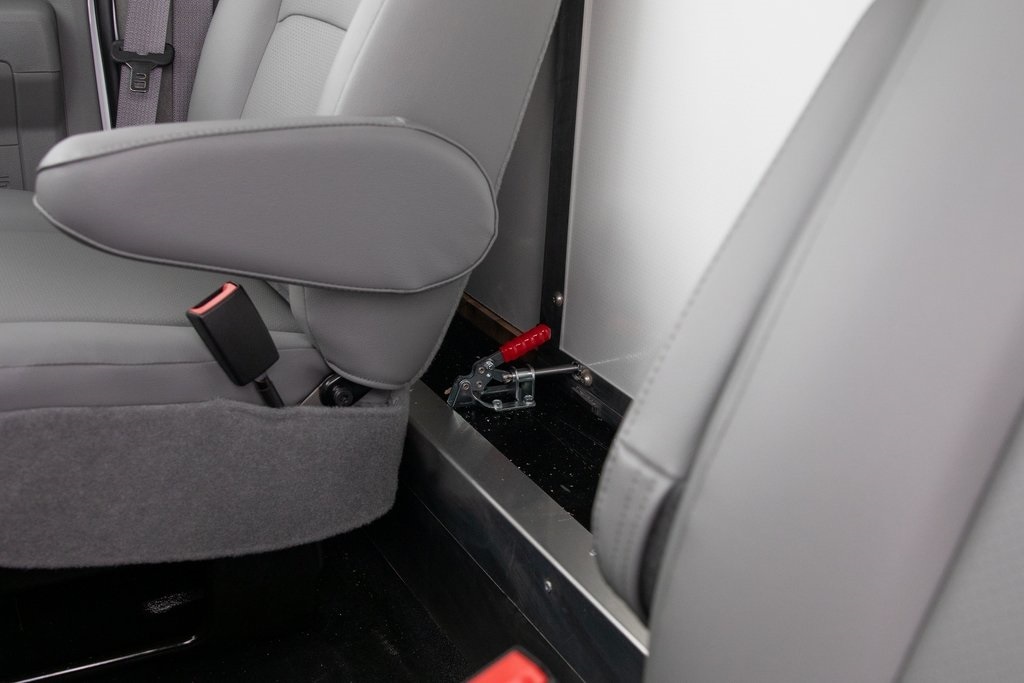 2026 Ford E-450 photo 16