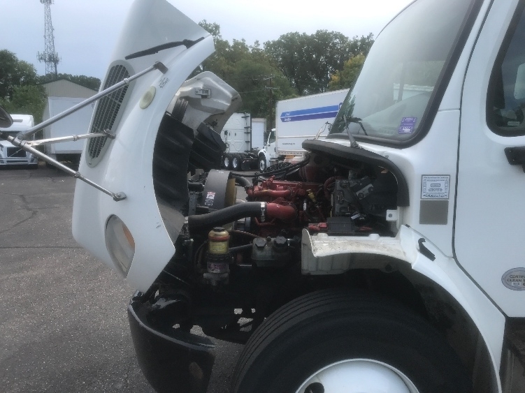 2020 Freightliner M2 106 Medium Duty photo 19