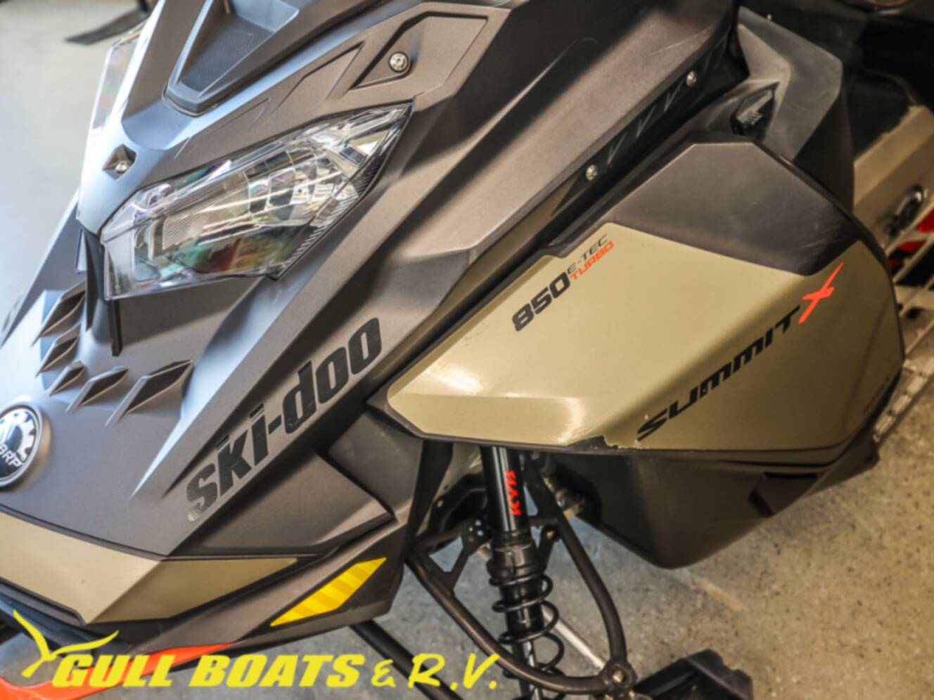A photo of this 2022 Ski-Doo Xpert Turbo 165/3