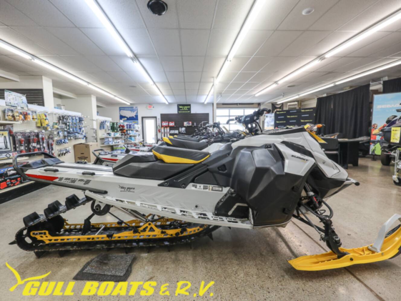 A photo of this 2023 Ski-Doo Summit ADR EDGE