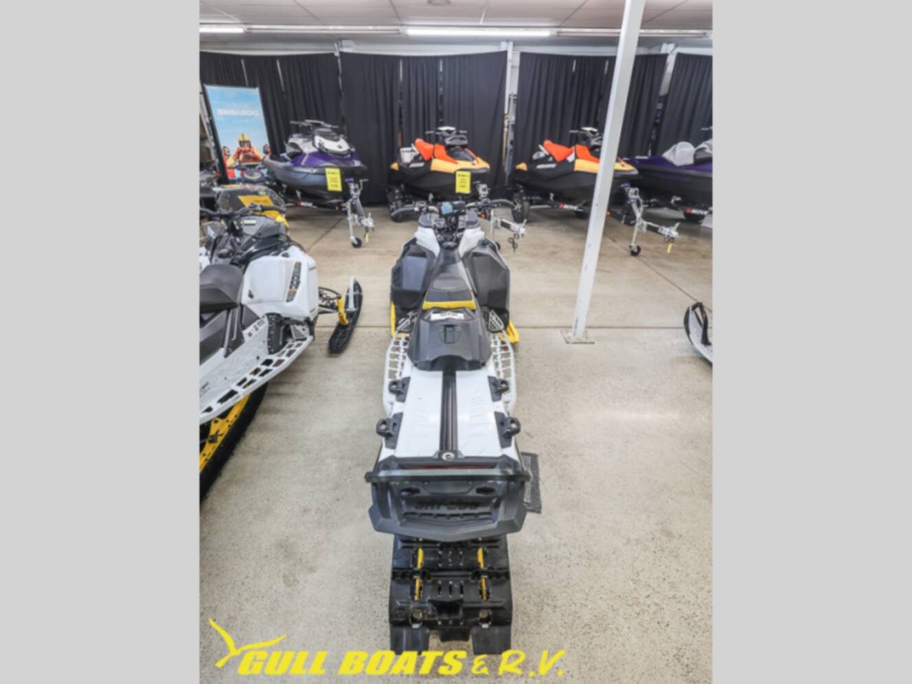 A photo of this 2023 Ski-Doo Summit ADR EDGE