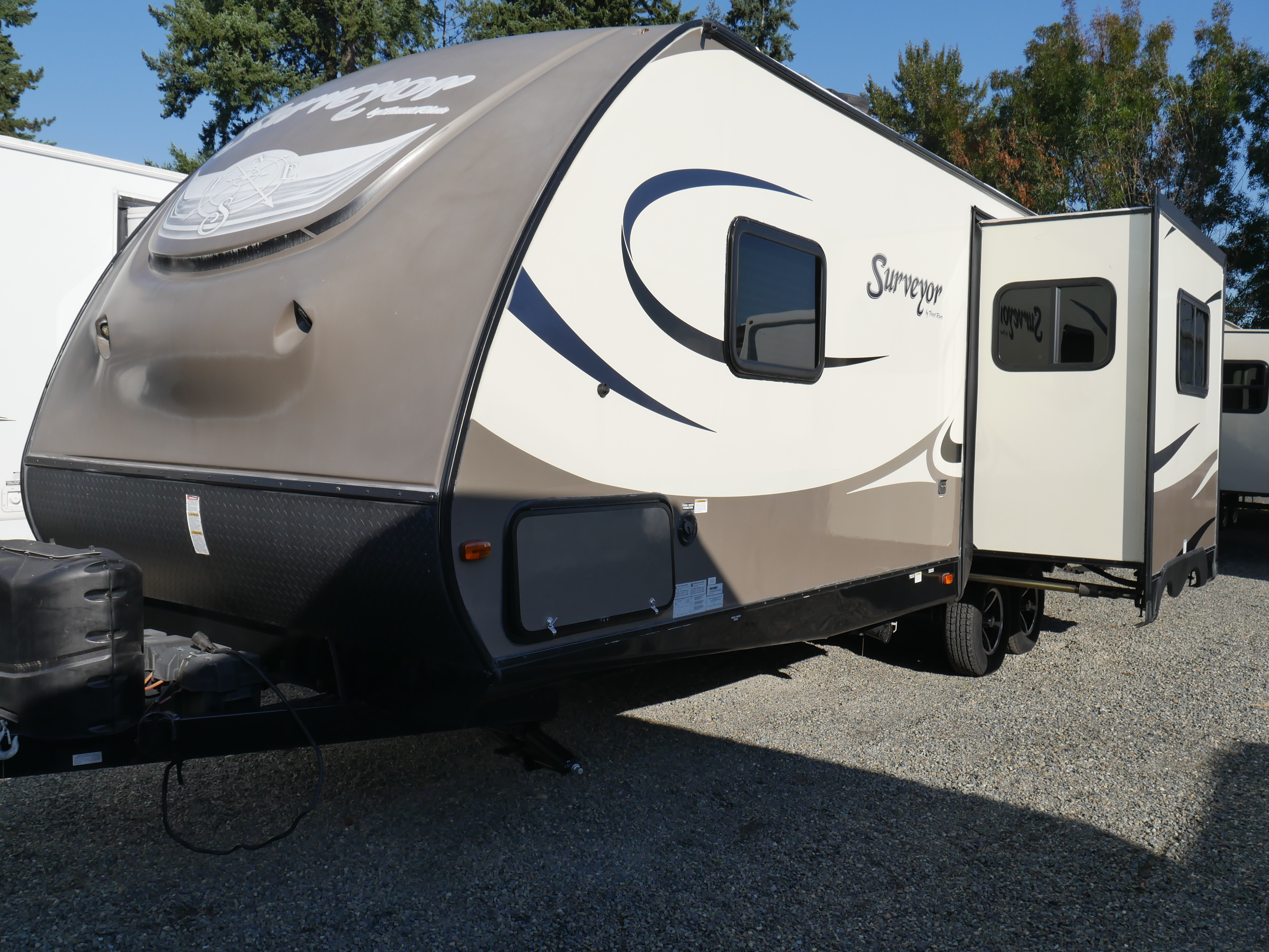 2017 Forest River SURVEYOR 251RKS in puyallup WA