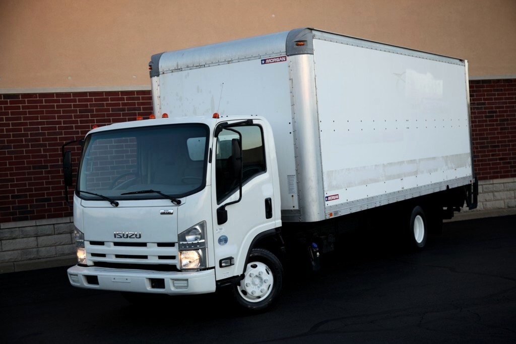 2015 Isuzu NPR photo 8
