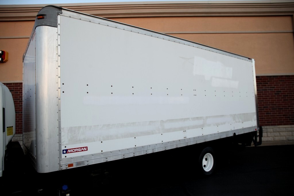 2015 Isuzu NPR photo 12
