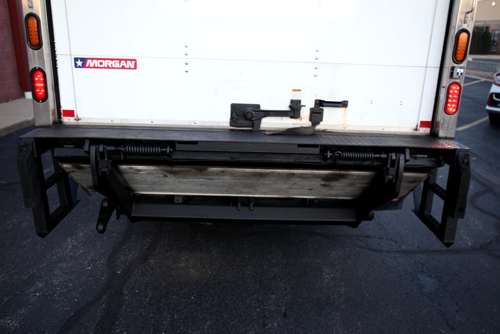 2015 Isuzu NPR photo 20