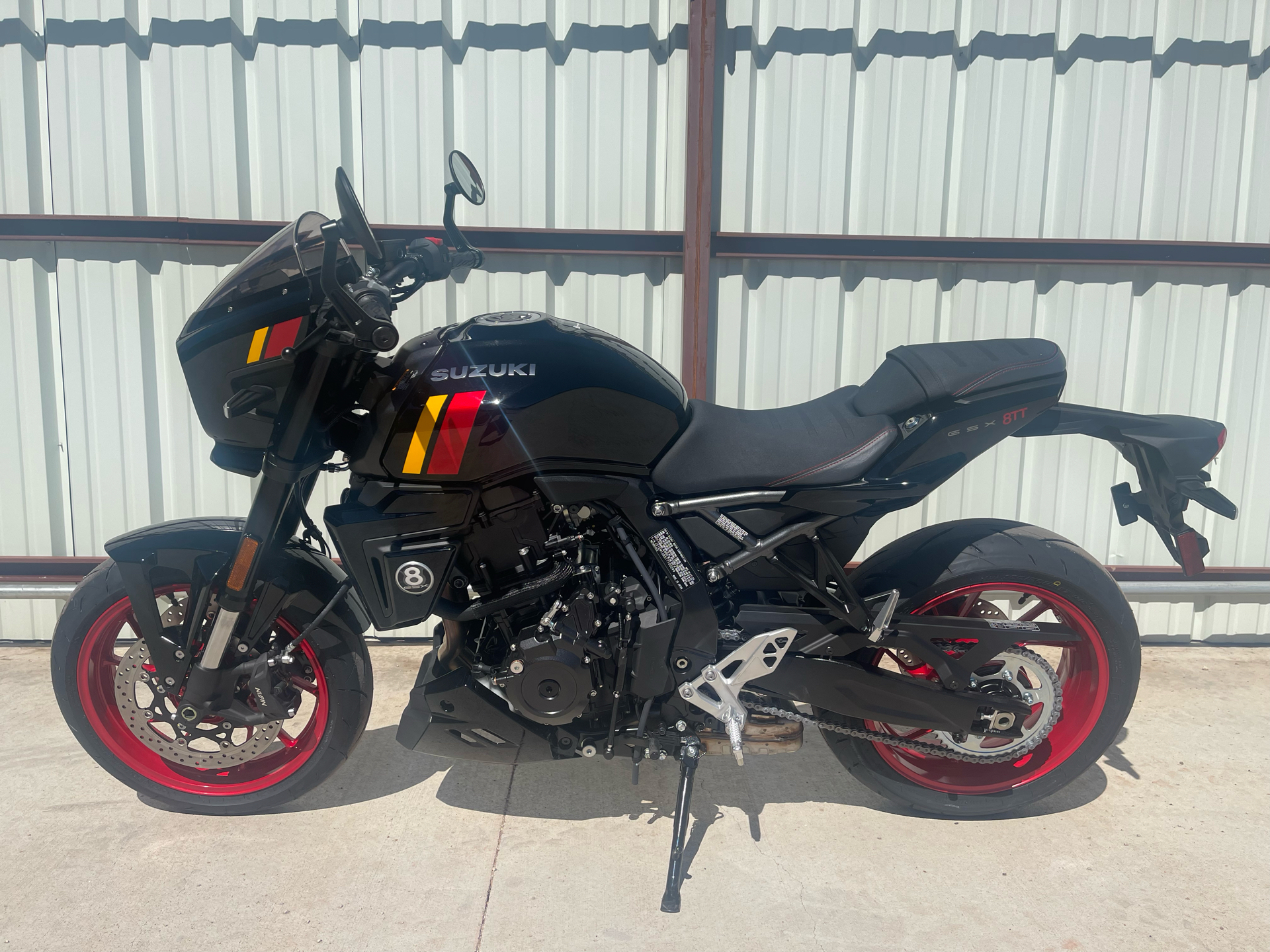 Black Classic----Vintage Motorcycles For Sale Near Durango