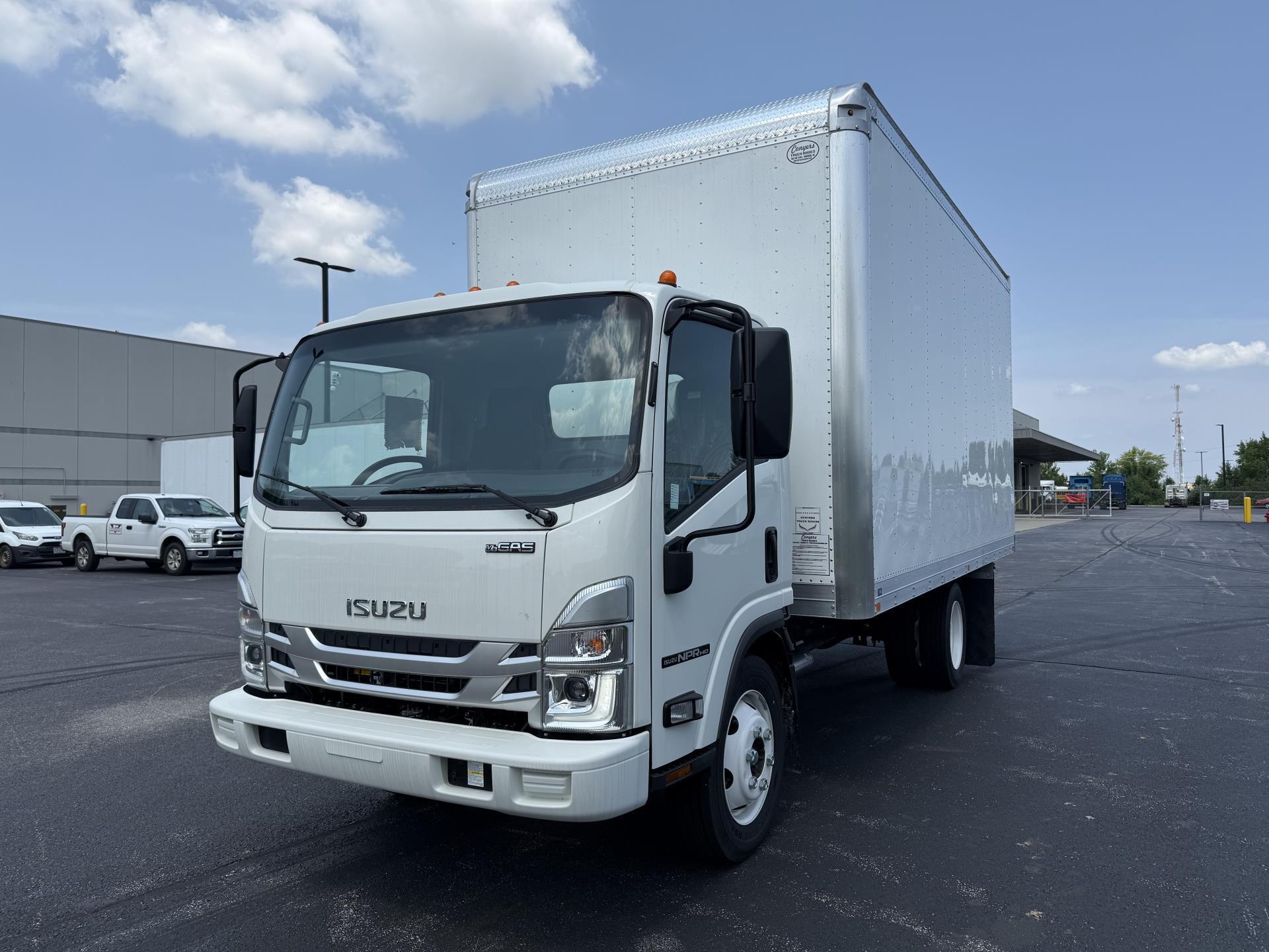 2025 Isuzu NPR photo 2