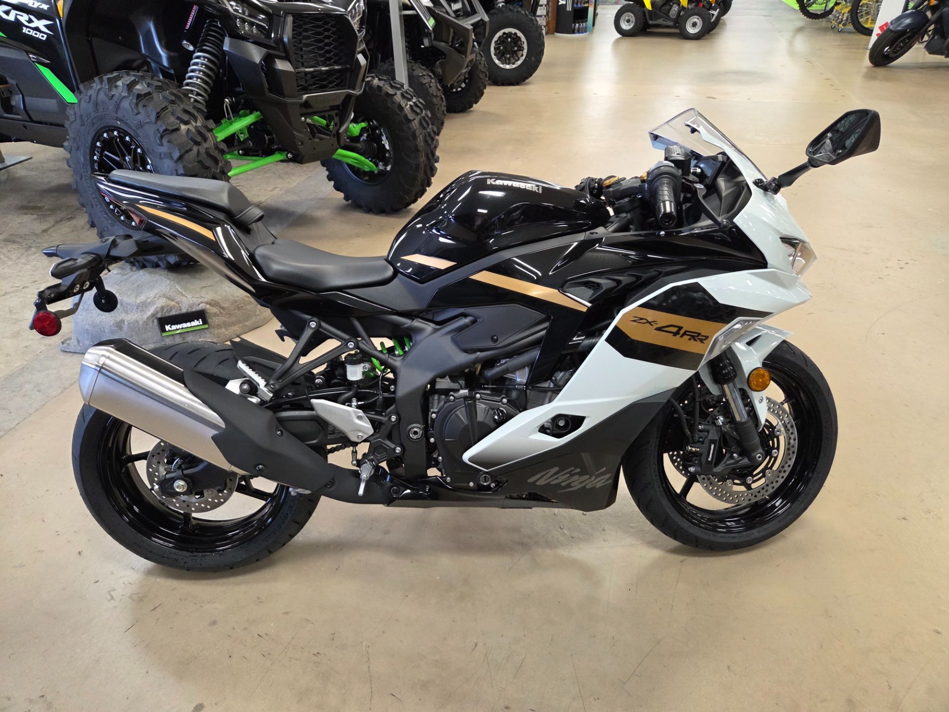 New 2025 Kawasaki Ninja ZX4RR Krt Edition Abs For Sale in Metuchen