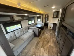 2019 FOREST RIVER SALEM 27DBK