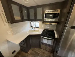 2019 FOREST RIVER SALEM 27DBK