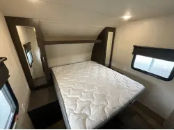 2019 FOREST RIVER SALEM 27DBK