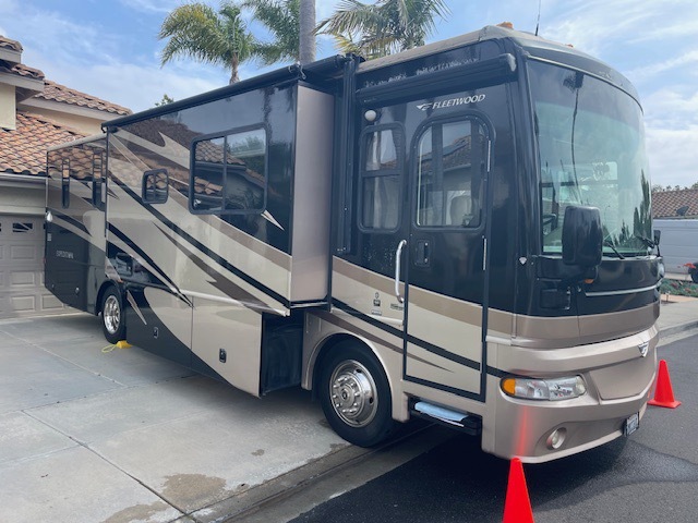 2009 Fleetwood Expedition 34H in oceanside CA