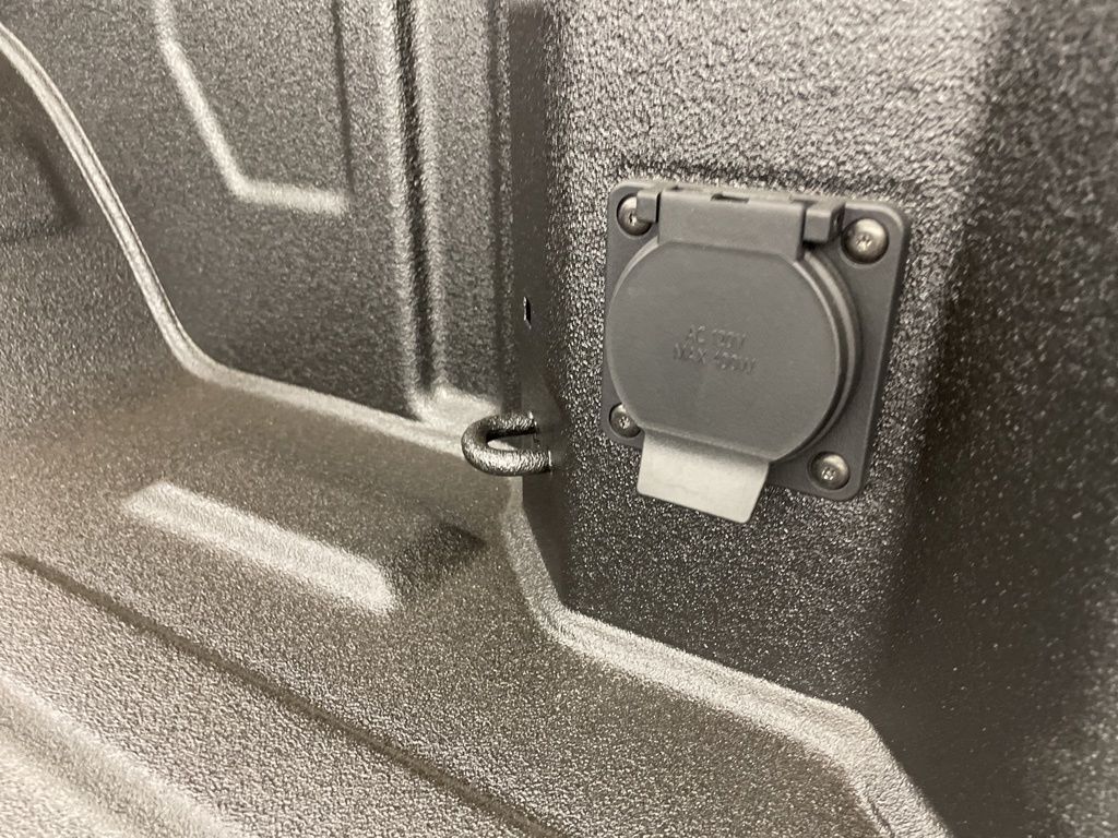 2026 Chevrolet Silverado 1500 LT1 photo 18