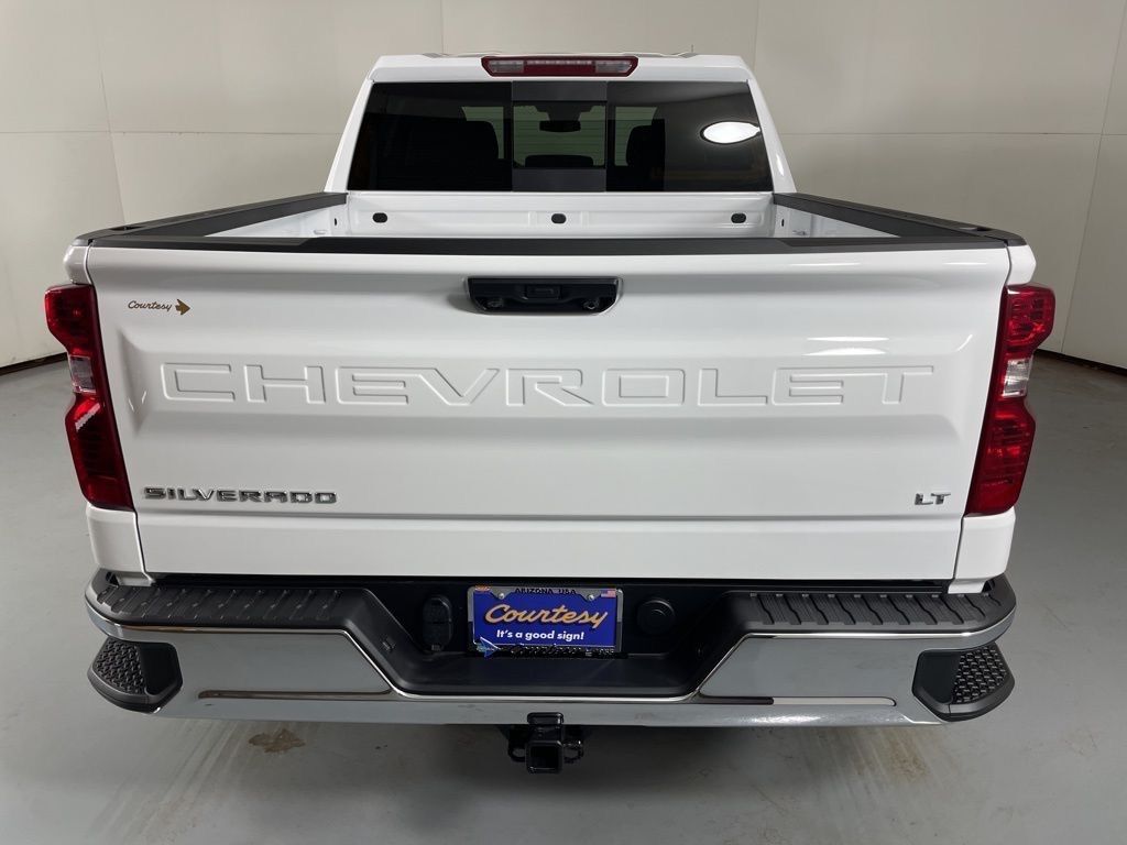 2026 Chevrolet Silverado 1500 LT photo 9
