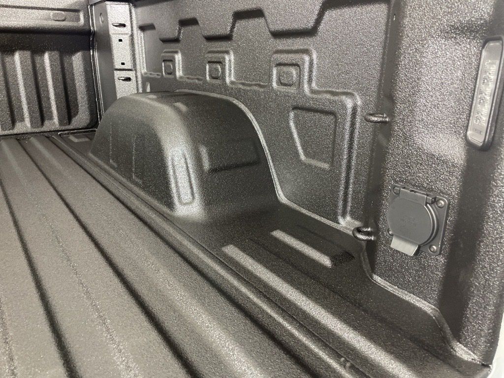 2026 Chevrolet Silverado 1500 LT photo 11