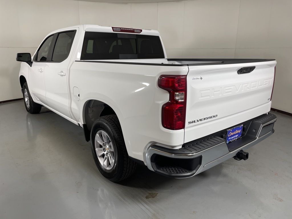 2026 Chevrolet Silverado 1500 LT photo 8