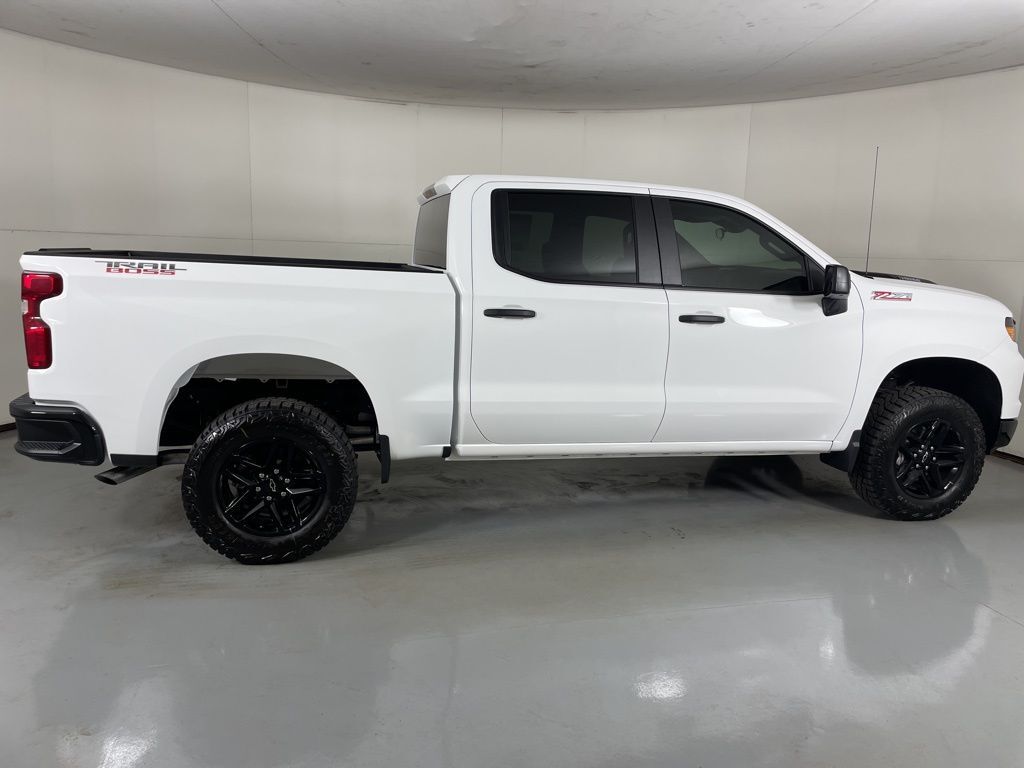 2026 Chevrolet Silverado 1500 Custom Trail Boss photo 8