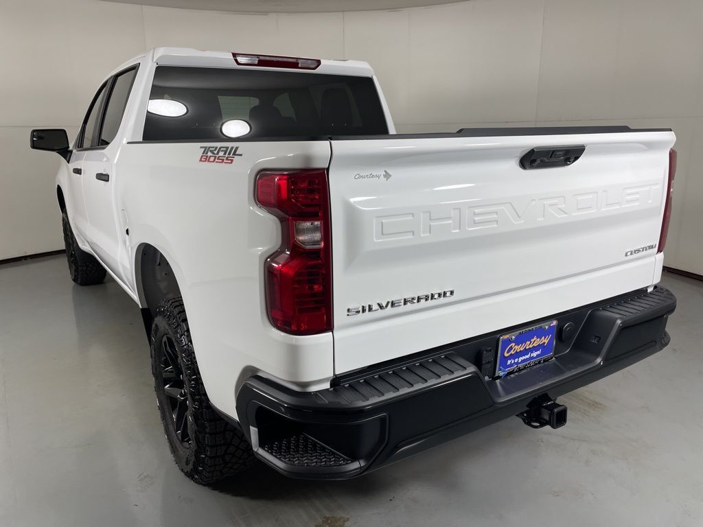2026 Chevrolet Silverado 1500 Custom Trail Boss photo 7