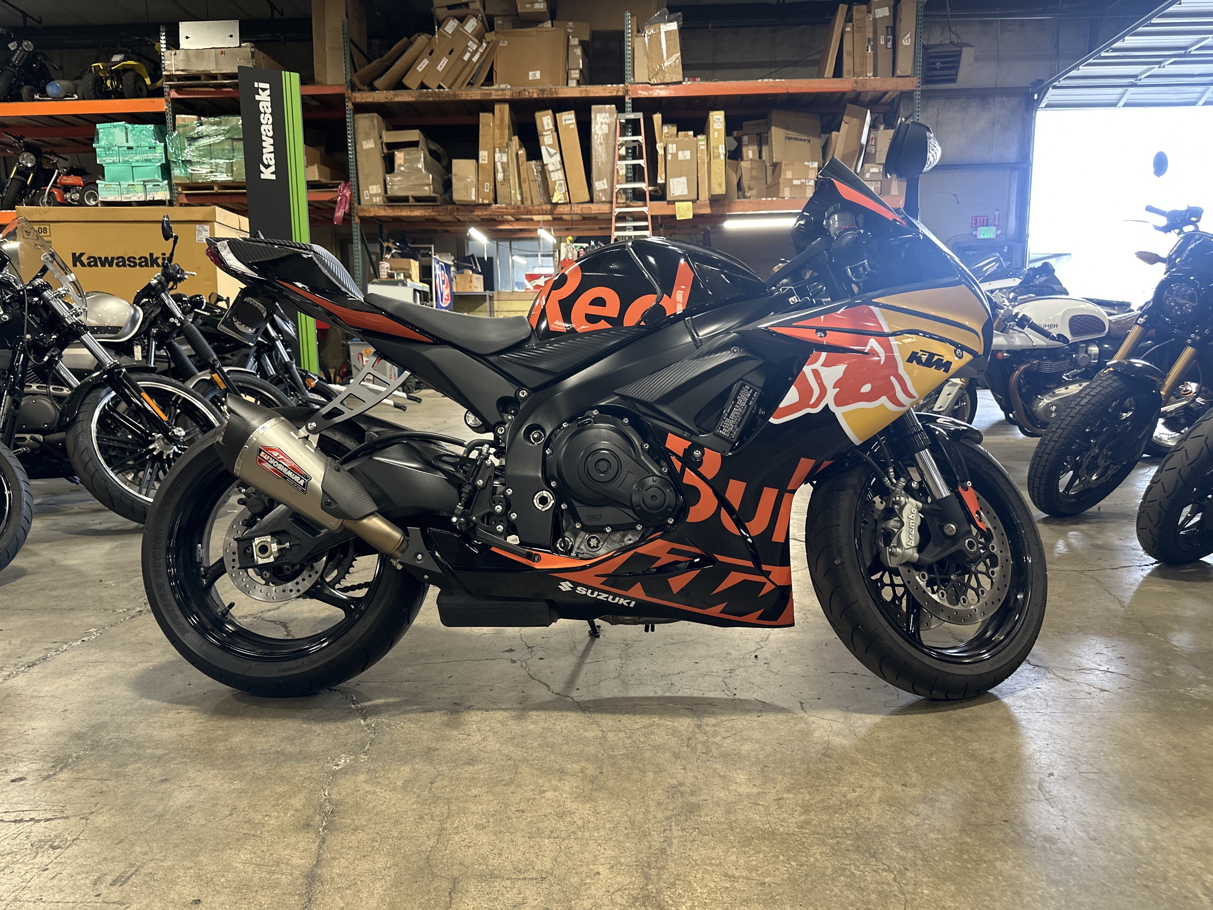 スズキ スズキ GW250 2012 年 - 日本バイク100年史アルバムの続きを見る