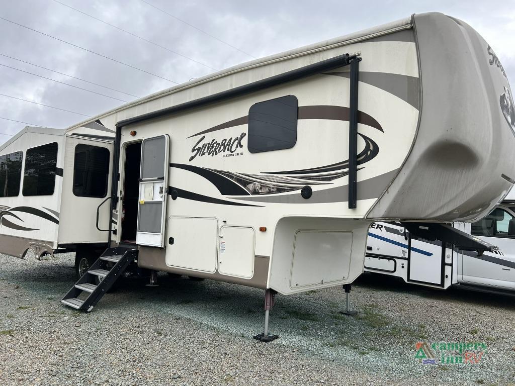 2015 Forest River Rv Cedar Creek Silverback 29ik RV