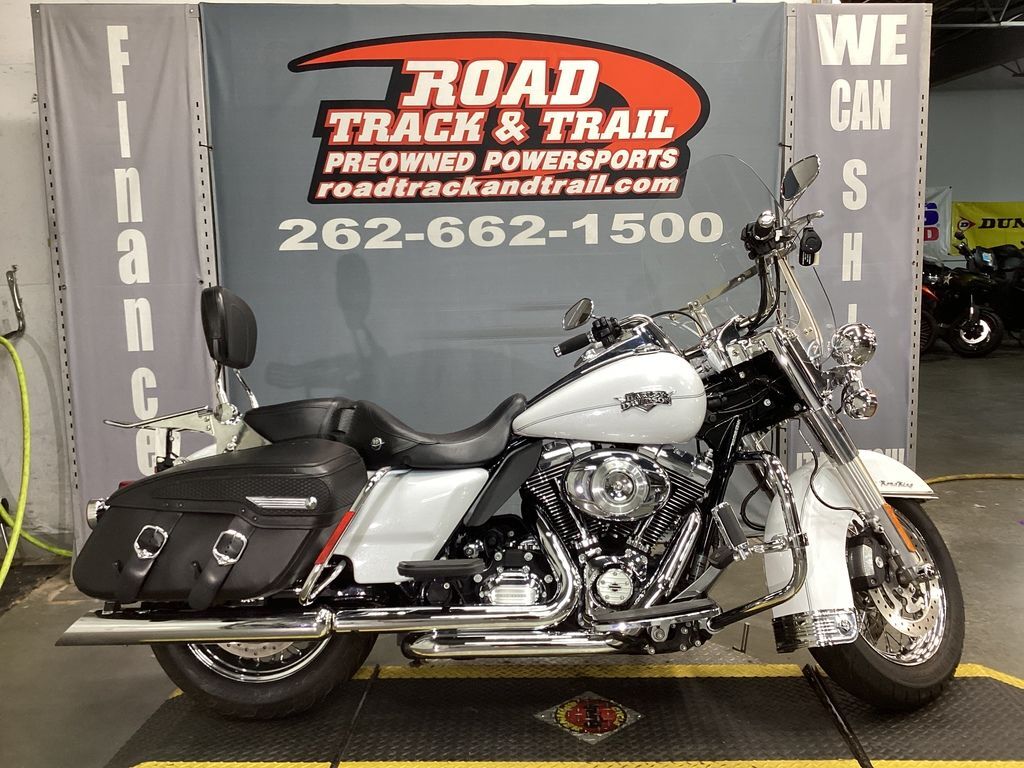 White Motorcycles For Sale Near Cedarburg, Wisconsin - Cycle