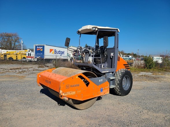 2016 HAMM H7I in Duncansville, PA