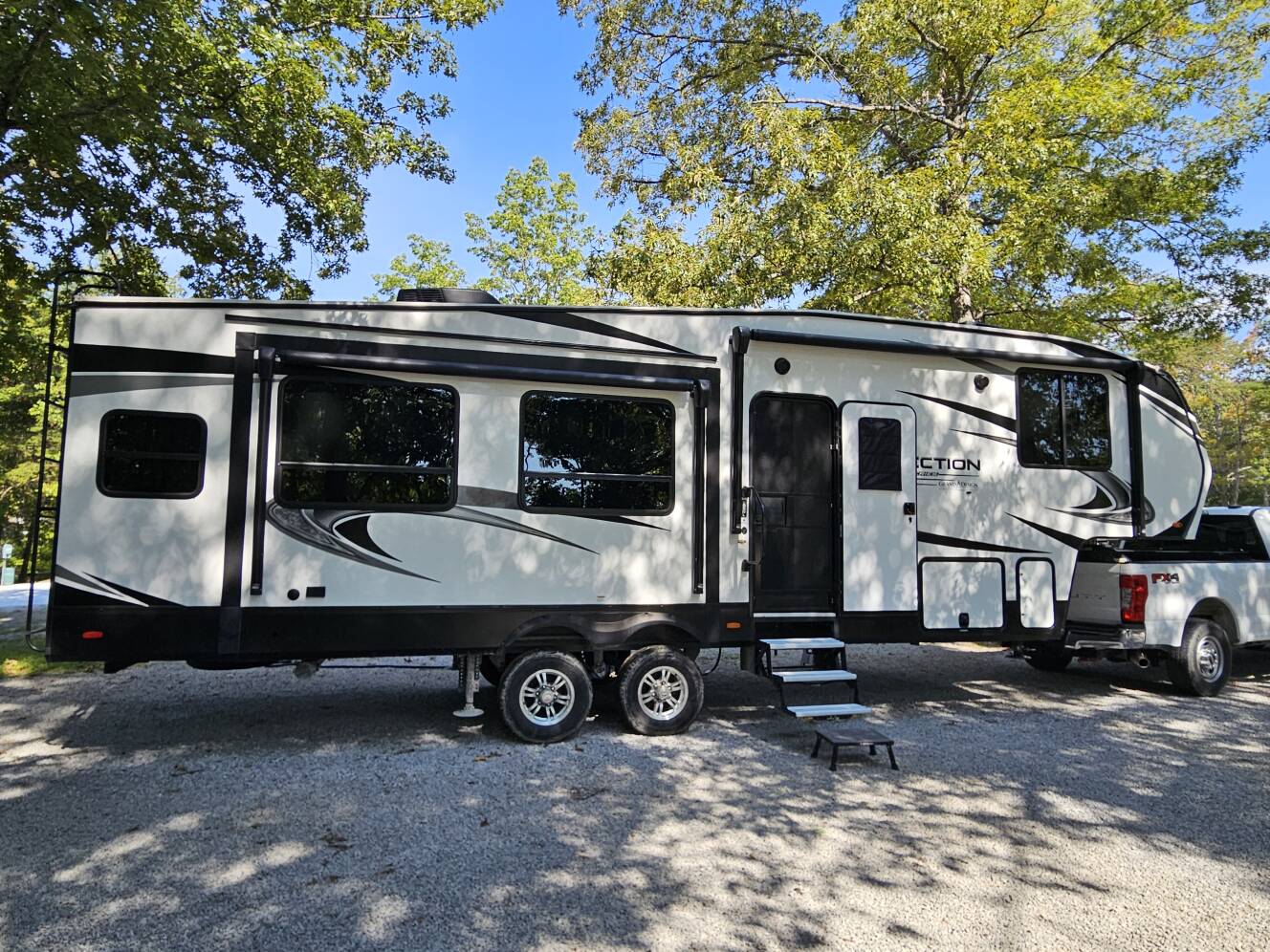 A photo of this 2021 Grand Design REFLECTION 150 SERIES 295RL