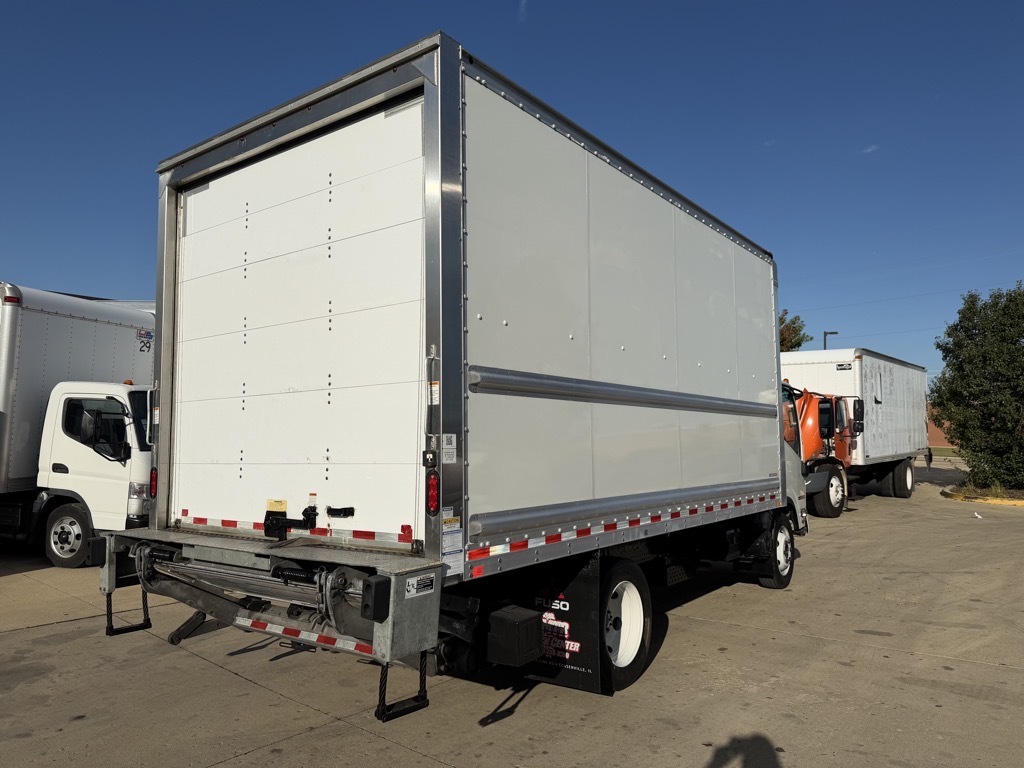 2020 Isuzu NPR photo 3