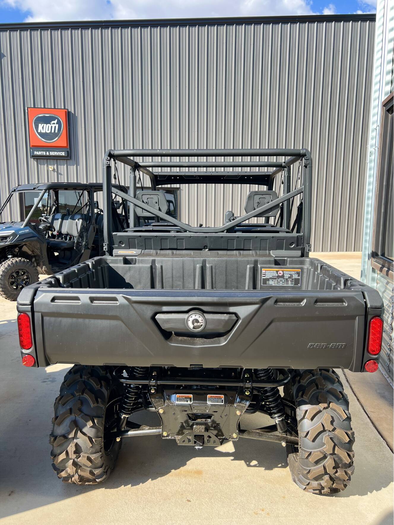 A photo of this 2026 Can-Am DEFENDER MAX DPS HD10