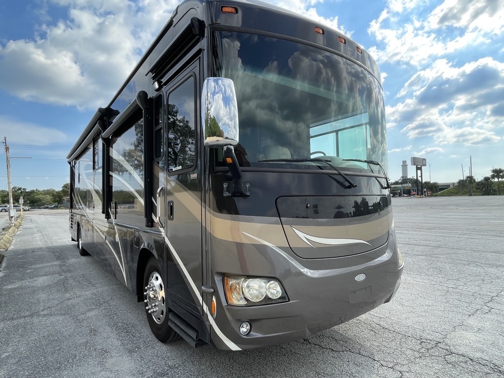 2010 Winnebago JOURNEY 40T RV