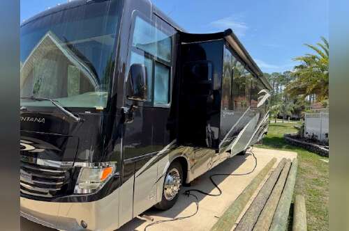 2017 Newmar VENTANA LE 4037 in middleburg FL