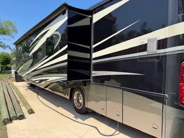 2017 Newmar VENTANA LE 4037 in middleburg FL