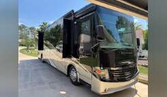 2017 Newmar VENTANA LE 4037 RV
