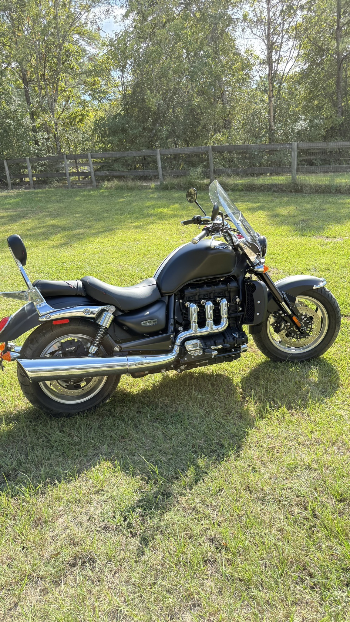 ミイ ミーイッセイミヤケ Wrinkled high neck short sleeve cut and