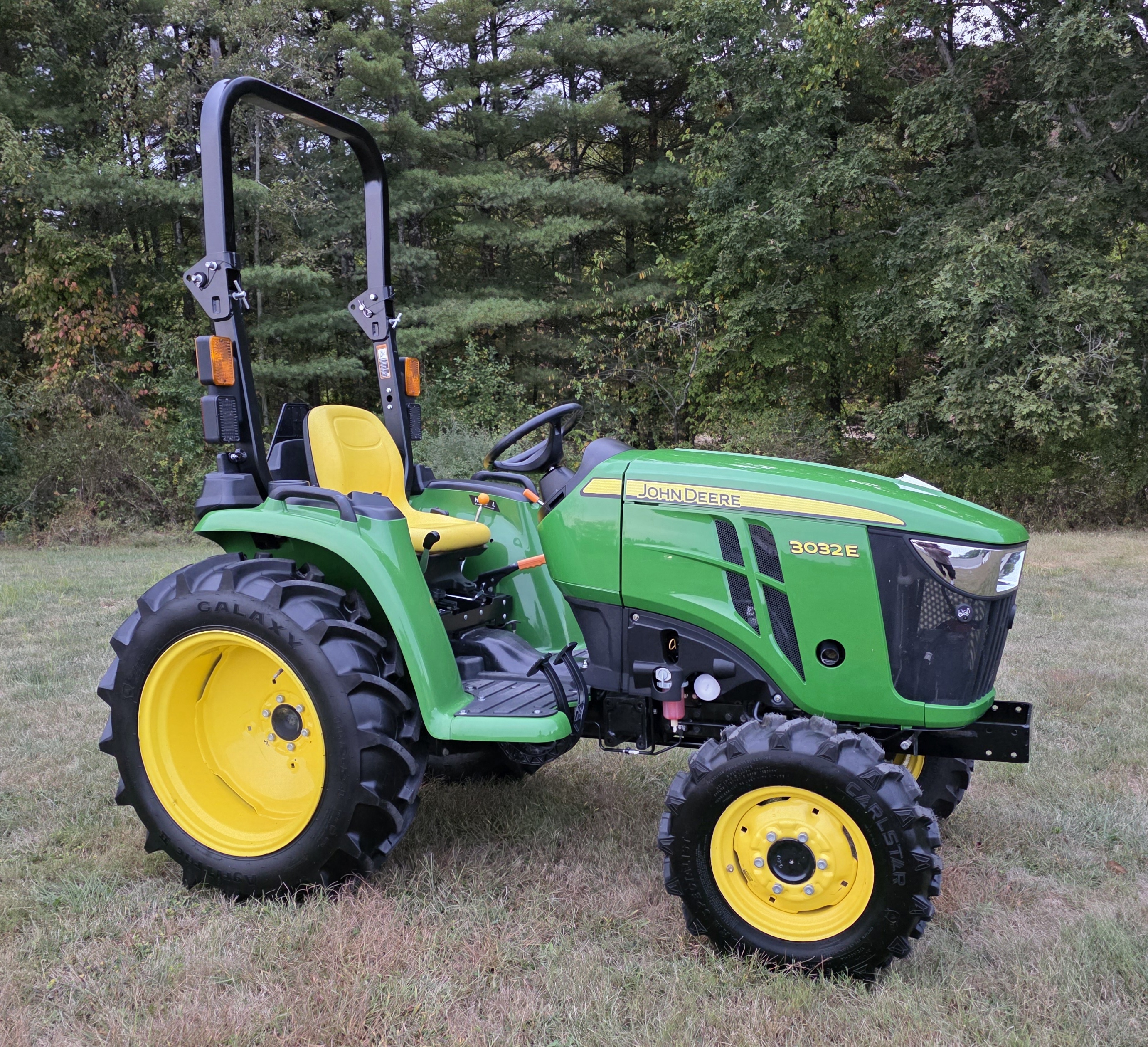 2021 John Deere 3032e in Dellroy, OH