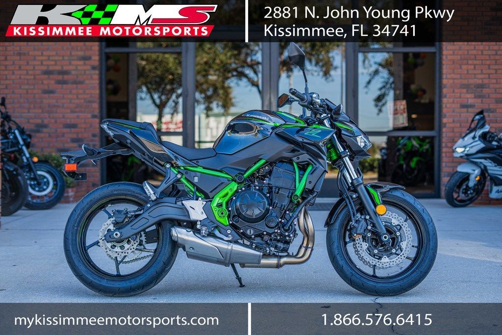 ココア 2026 Kawasaki Ninja ZX-4R ABS